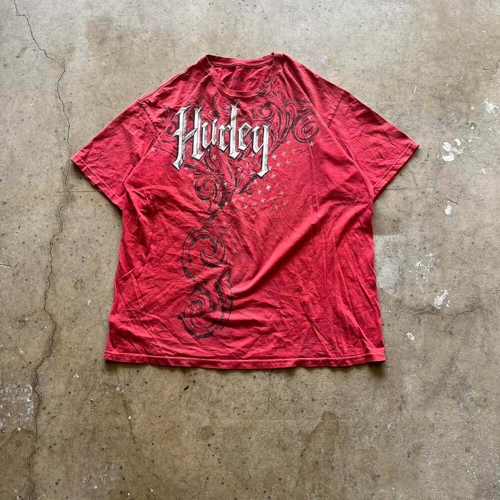 Vintage Y2K Hurley Graphic T-Shirt Red Surf Skate Tee Size Large
